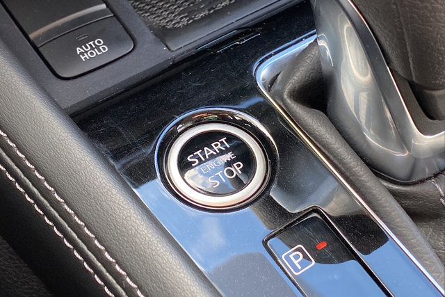 Used 2024 Nissan Kicks SR w/ SR Premium Package FWD image 21