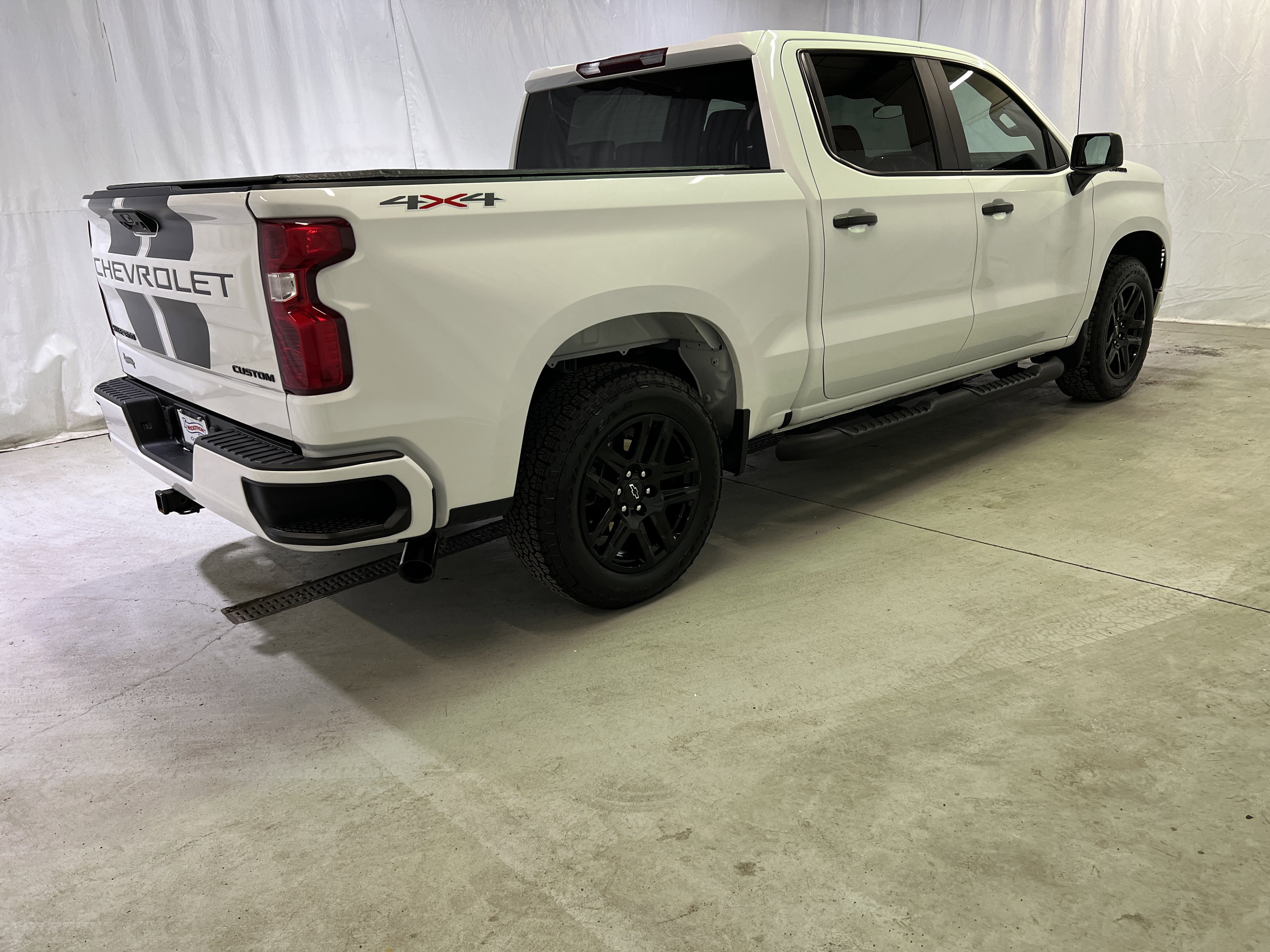 Certified 2023 Chevrolet Silverado 1500 Custom w/ Rally Edition image 11