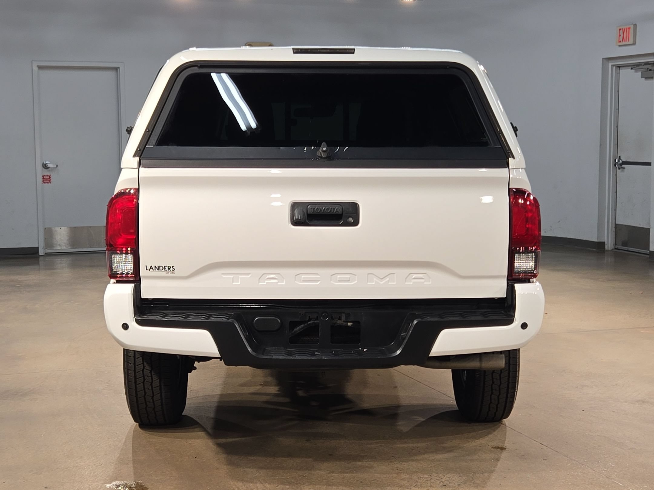 Used 2021 Toyota Tacoma SR RWD image 6