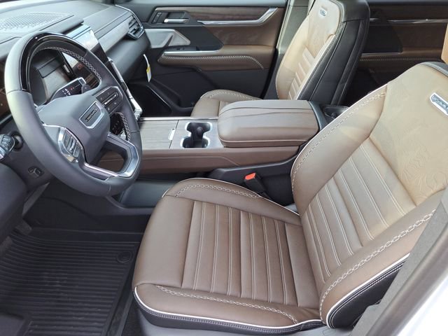 New 2026 GMC Acadia Denali Ultimate w/ LPO, Floor Liner Package image 12