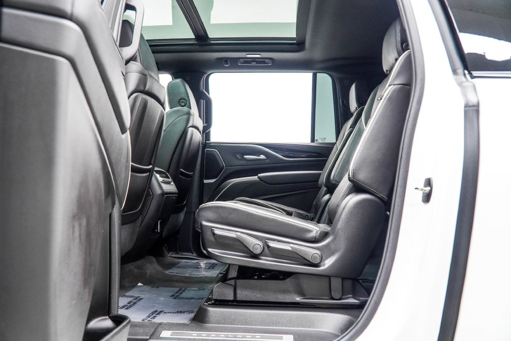 Used 2024 Cadillac Escalade ESV Sport w/ Touring Package AWD/4WD image 55