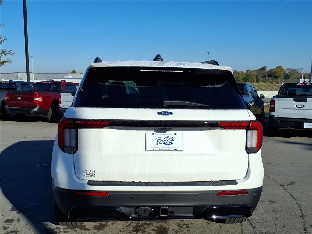 New 2026 Ford Explorer ST-Line image 4