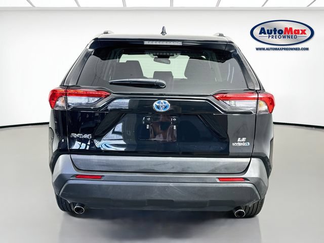 Used 2021 Toyota RAV4 LE AWD/4WD image 4