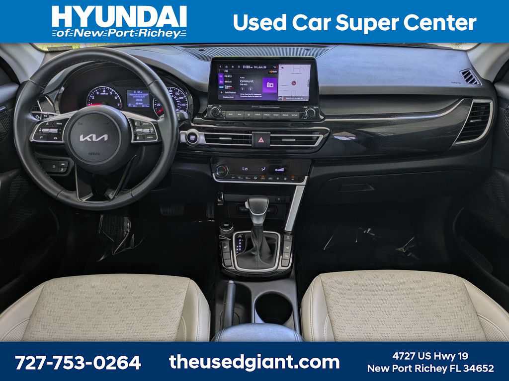 Used 2023 Kia Seltos EX AWD/4WD image 17