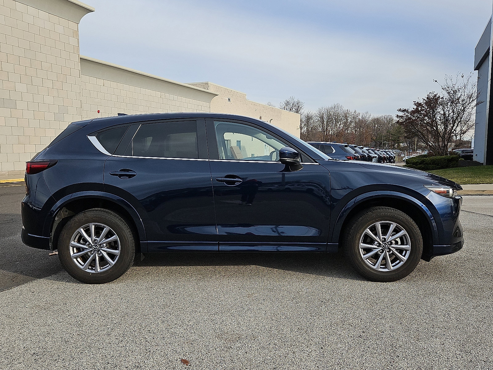 Certified 2025 MAZDA CX-5 AWD 2.5 S w/ Preferred Package image 7