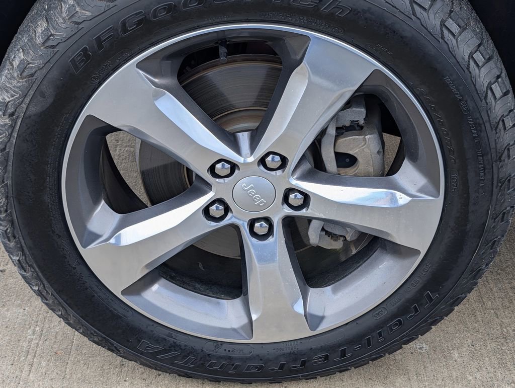 Used 2022 Jeep Grand Cherokee L Limited image 36