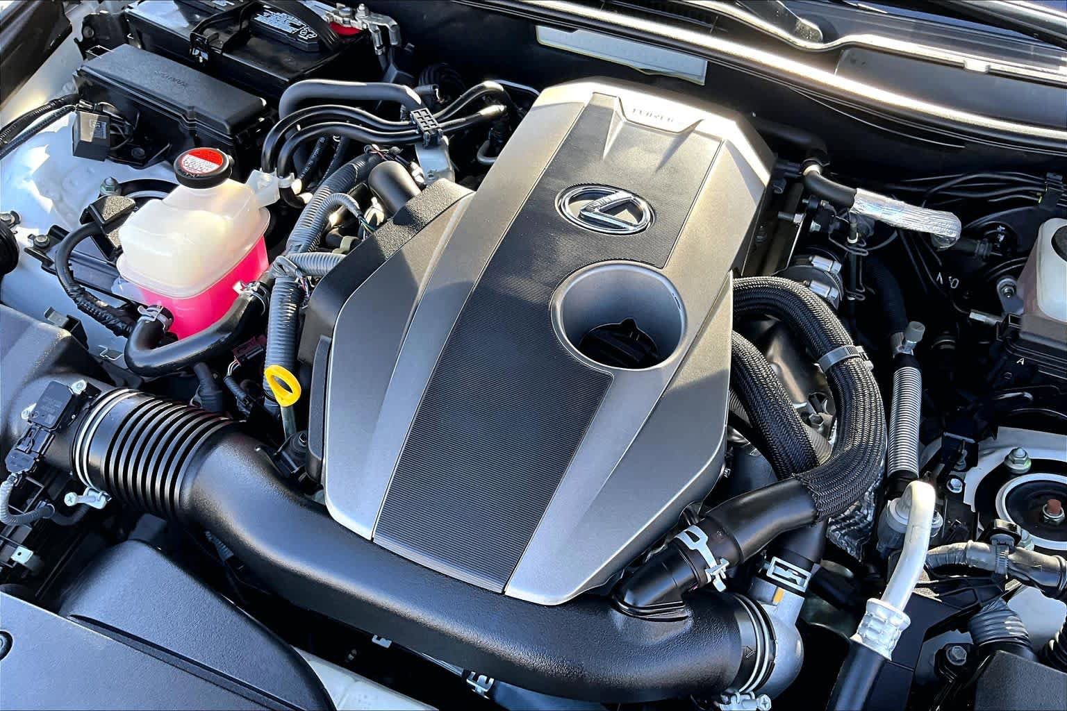 Used 2016 Lexus IS 200t w/ Navigation System Package RWD image 31