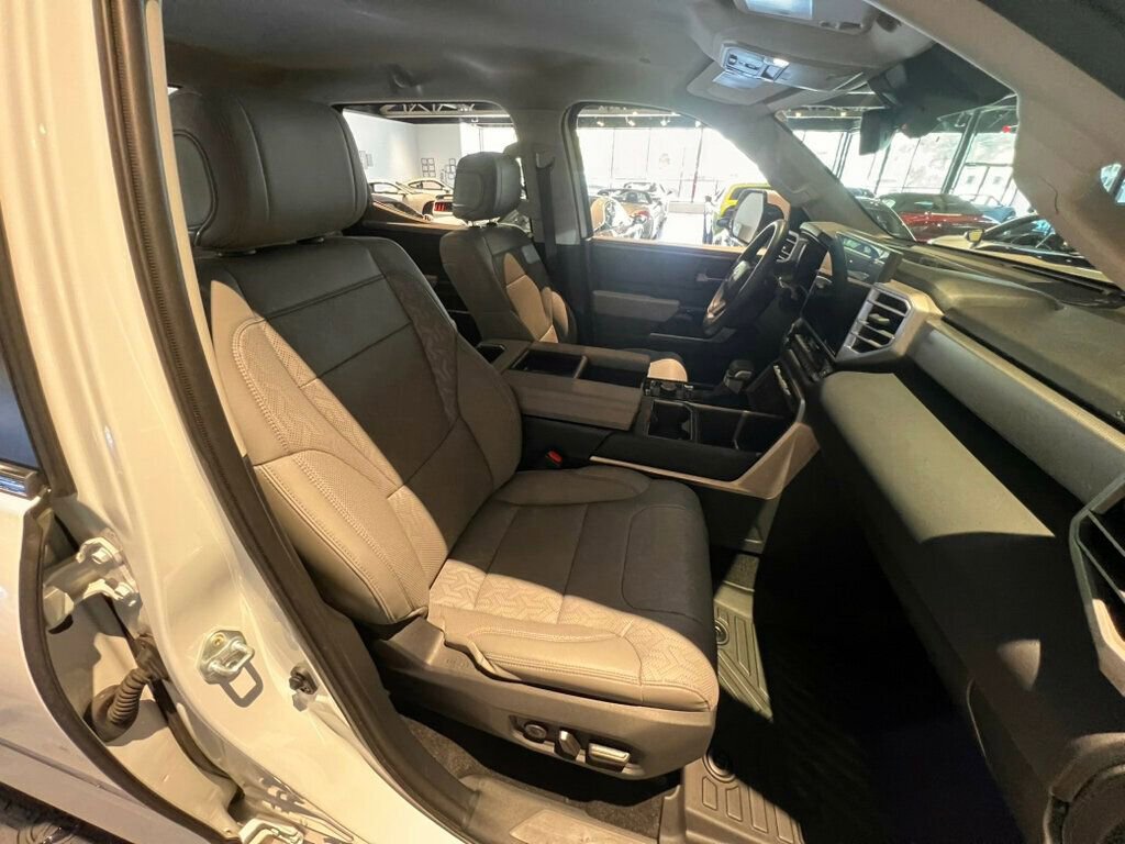 Used 2024 Toyota Tundra Limited w/ Power Package AWD/4WD image 32