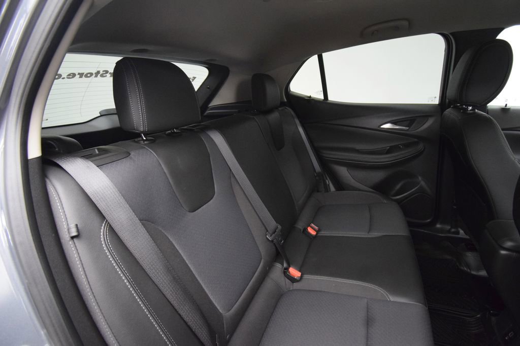 Used 2022 Buick Encore GX Preferred w/ Sport Touring Package FWD image 20