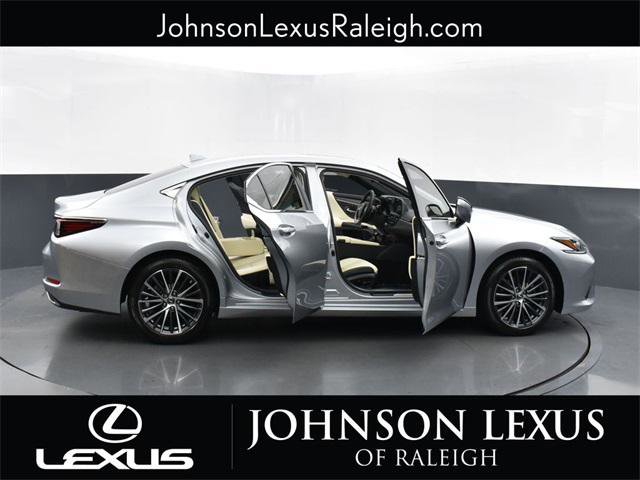 Certified 2022 Lexus ES 350 w/ Premium Package image 28