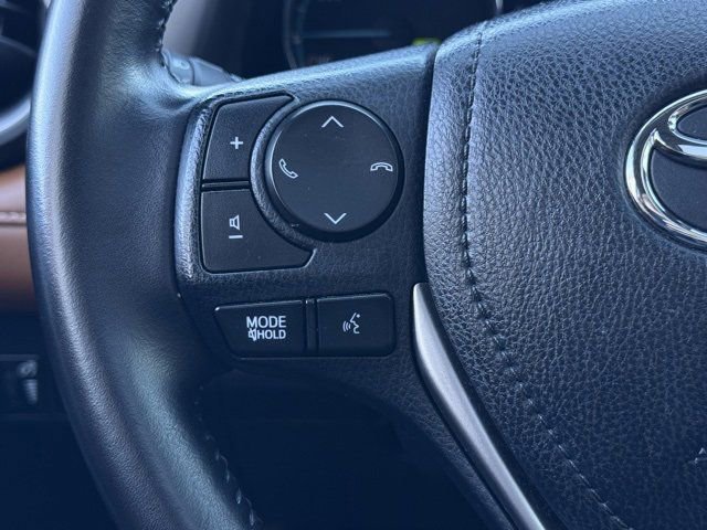Used 2017 Toyota RAV4 Limited image 32