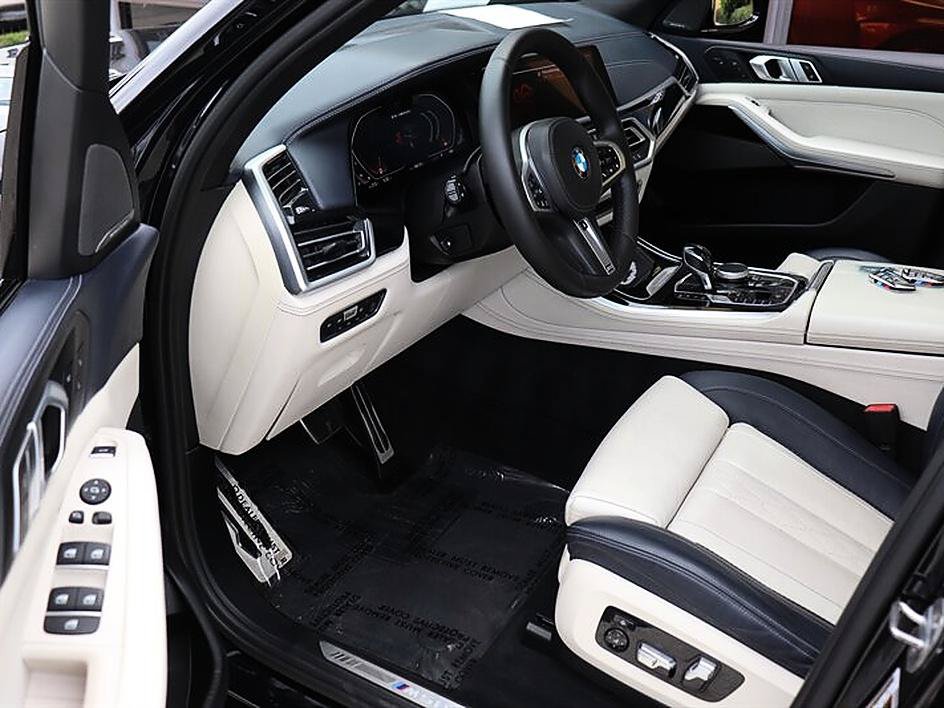 Used 2020 BMW X5 M50i w/ Executive Package AWD/4WD image 9