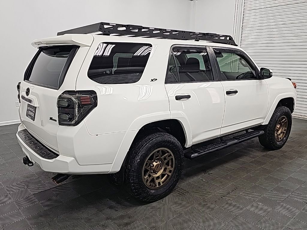 Used 2020 Toyota 4Runner SR5 image 8