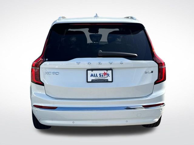 New 2026 Volvo XC90 B5 Plus w/ Protection Package Premier image 7