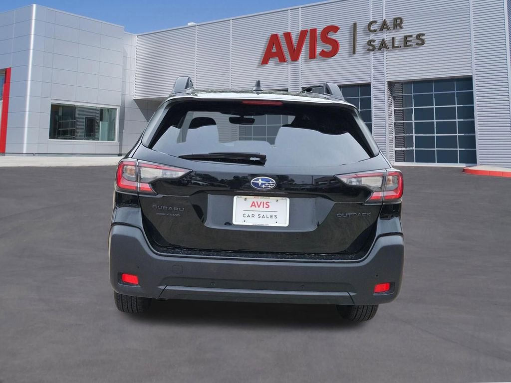 Used 2025 Subaru Outback Onyx Edition AWD/4WD image 5