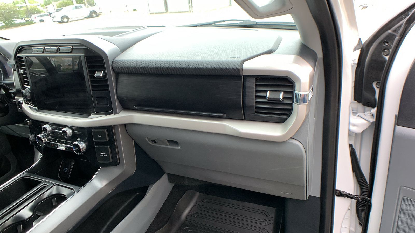 Used 2023 Ford F150 XLT w/ Equipment Group 302A High AWD/4WD image 32