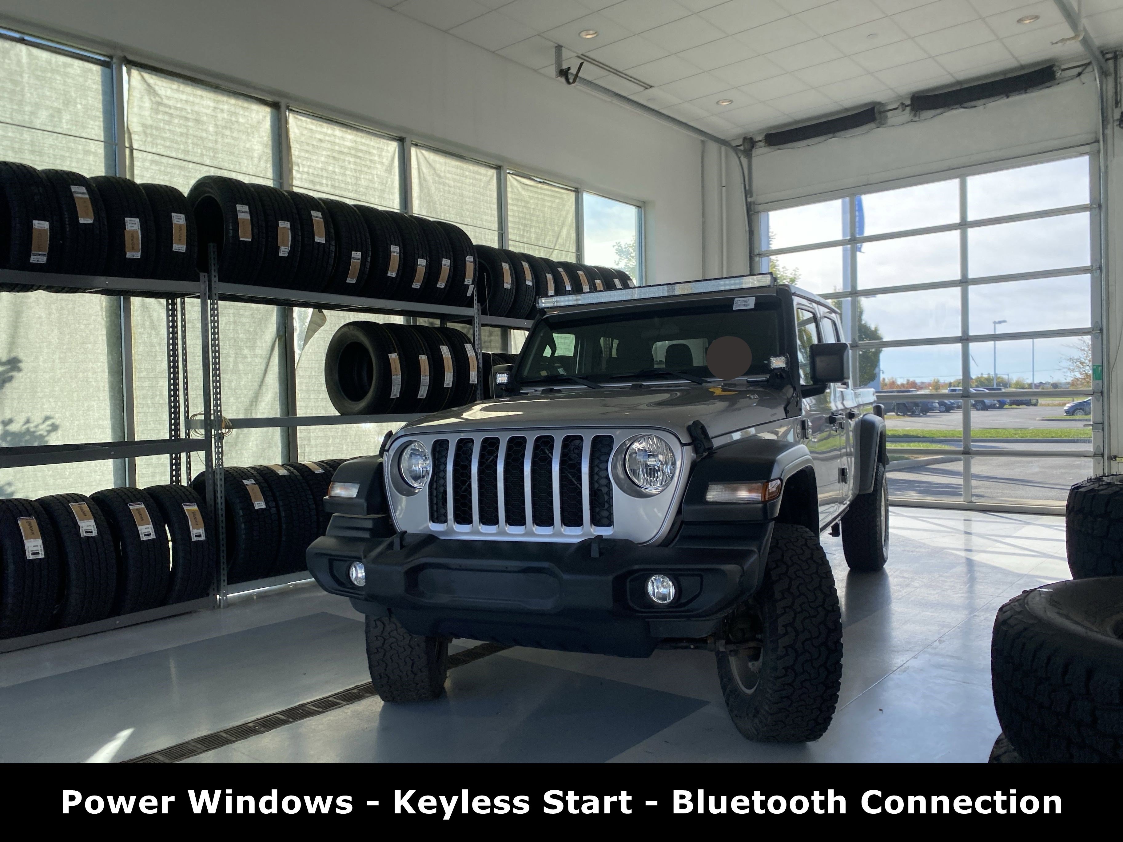 Used 2020 Jeep Gladiator Sport w/ Quick Order Package 24S image 2
