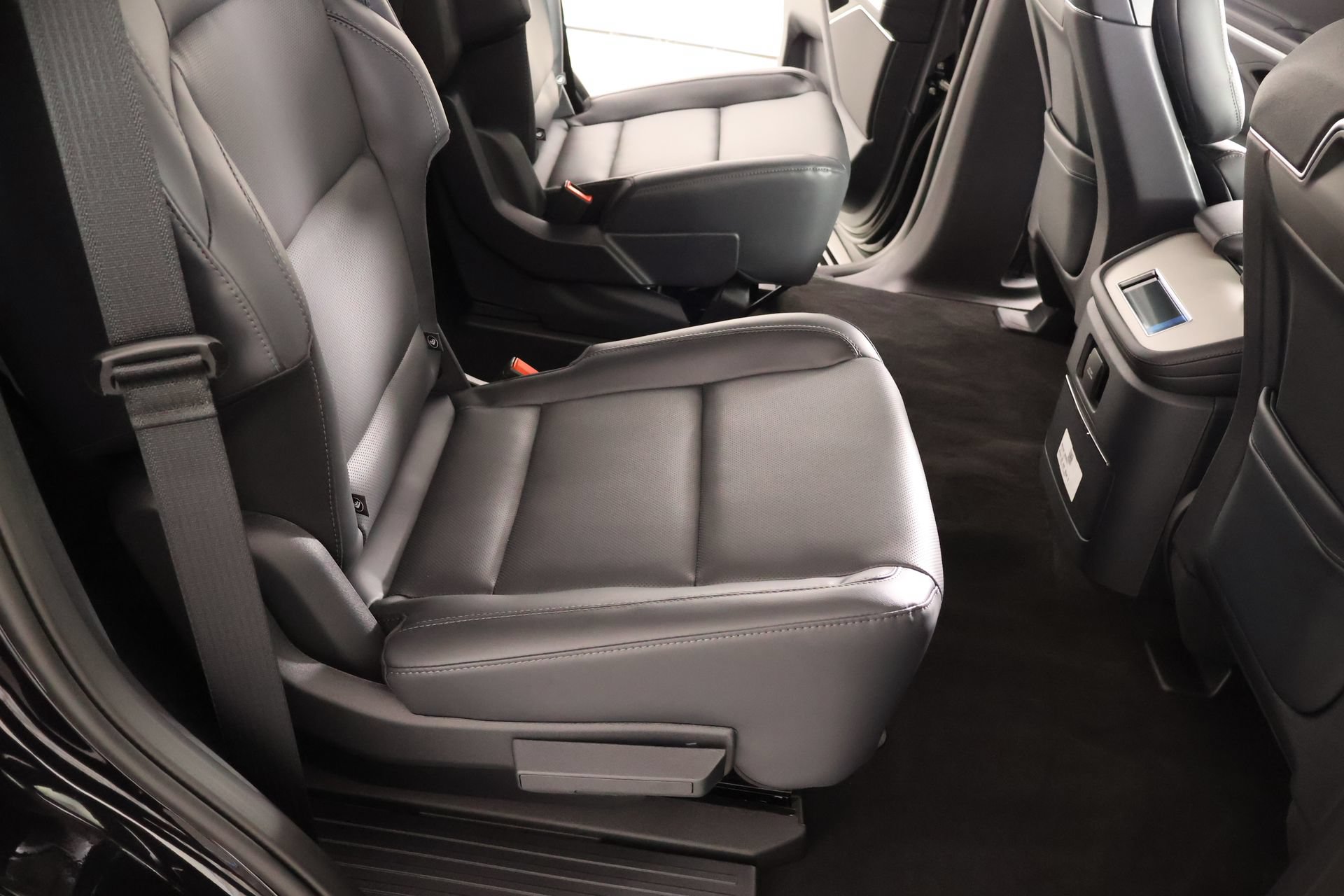 New 2026 Lincoln Navigator Premiere AWD/4WD image 15
