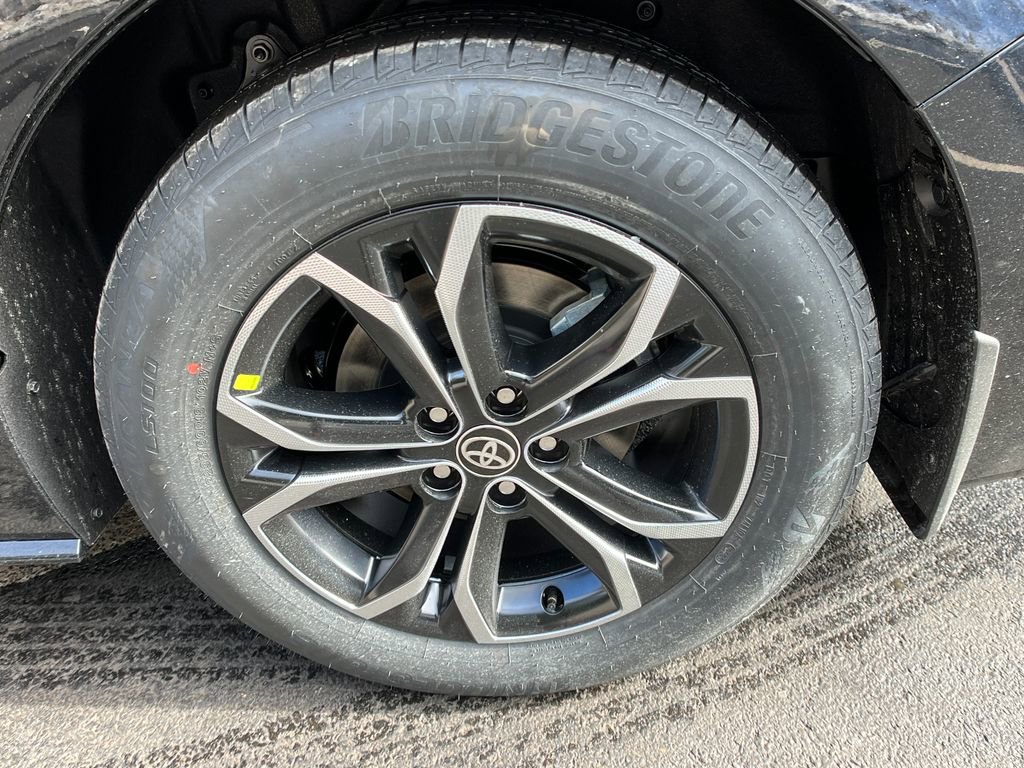 New 2026 Toyota Sienna Platinum image 27