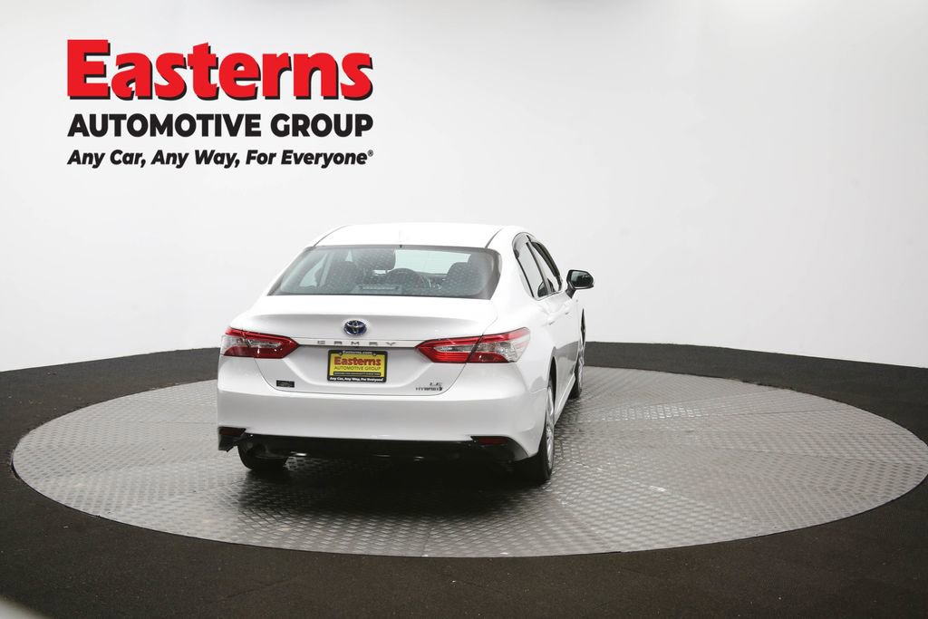 Used 2020 Toyota Camry LE image 39