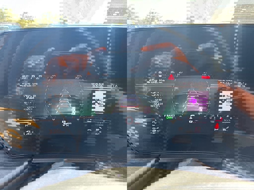 Used 2025 Audi Q5 Premium Plus w/ Premium Plus AWD/4WD image 21