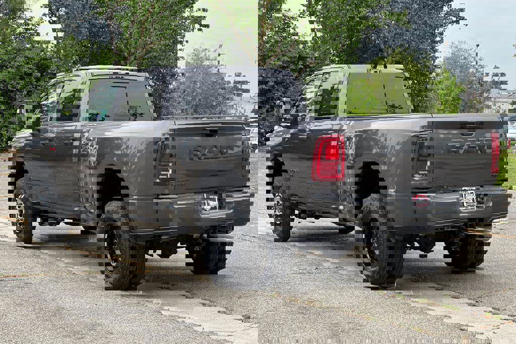 New 2026 RAM 3500 Big Horn image 6