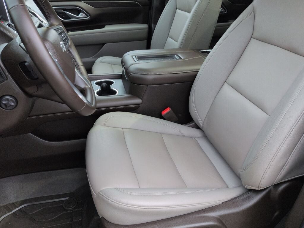 Used 2023 Chevrolet Suburban Z71 w/ Off-Road Capability Package AWD/4WD image 23