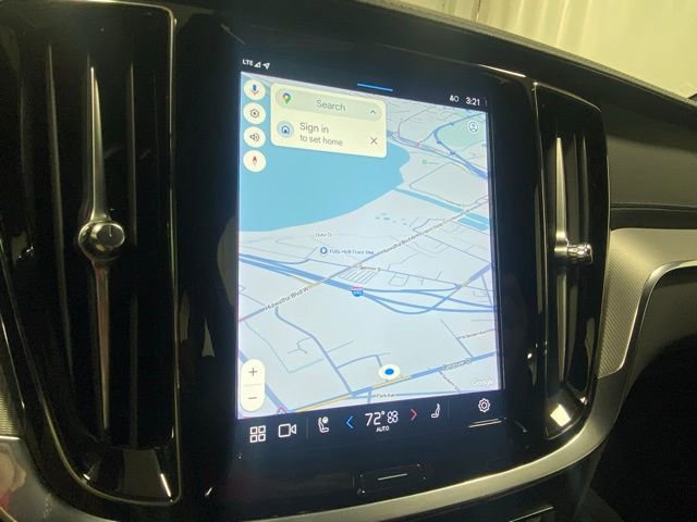 Used 2024 Volvo S60 T8 Ultimate image 19