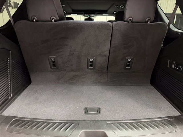 Used 2022 Chevrolet Tahoe LT w/ LT Signature Plus Package AWD/4WD image 23