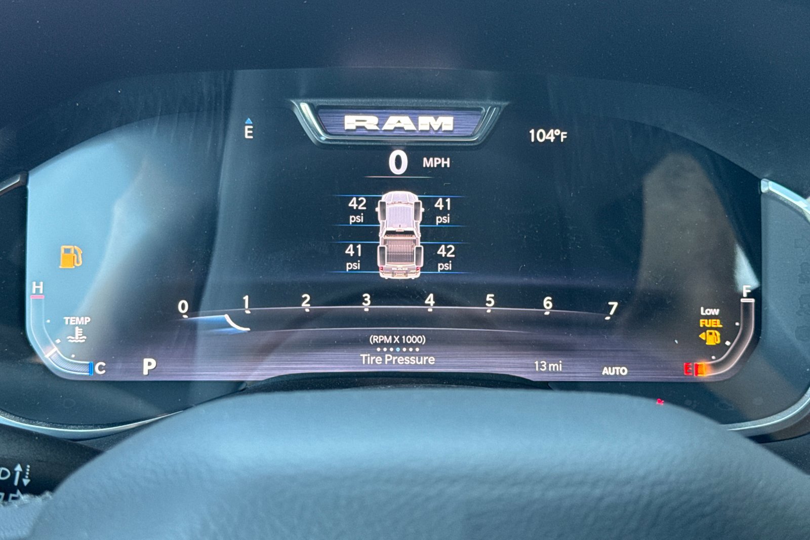 New 2026 RAM 1500 4x4 Crew Cab image 23