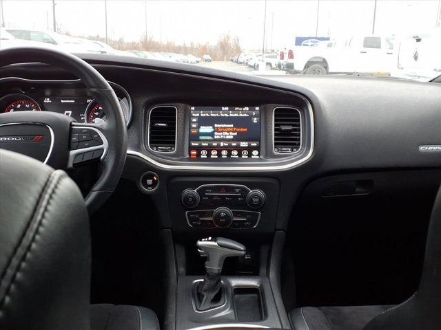 Used 2018 Dodge Charger R/T w/ Plus Group image 10