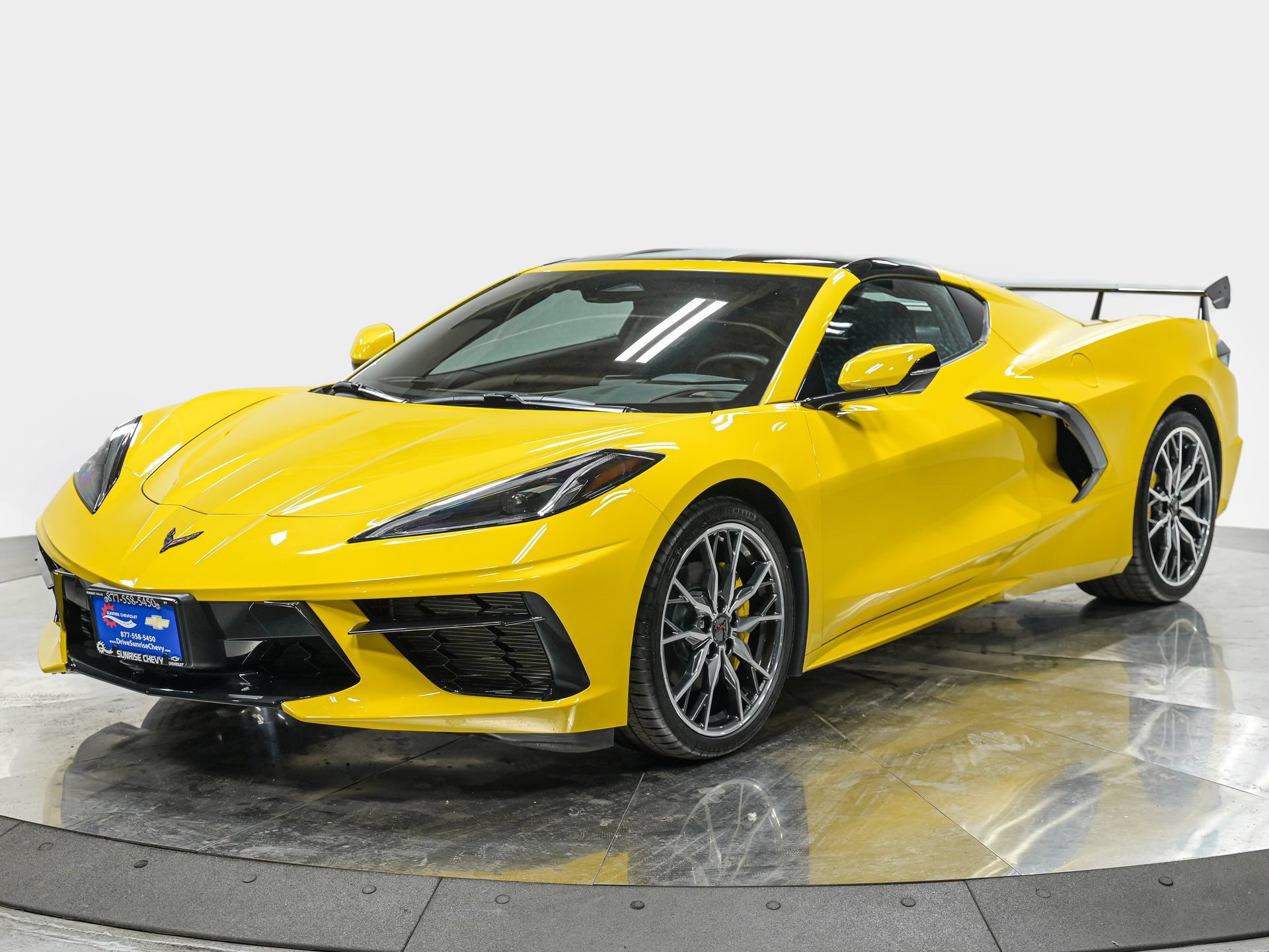 Used 2026 Chevrolet Corvette Stingray Coupe w/ 1LT RWD image 1