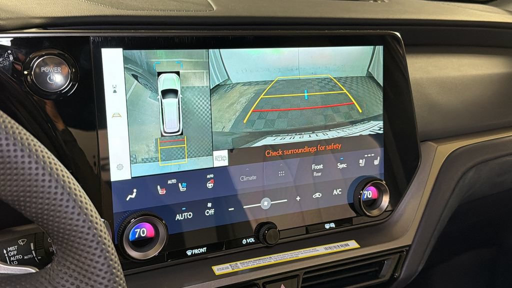 New 2026 Lexus TX 500h AWD image 24