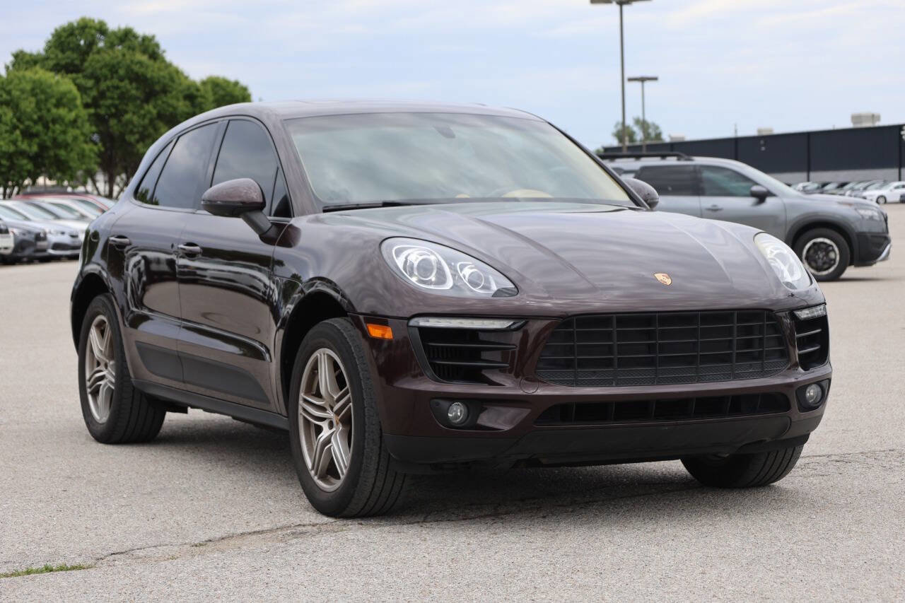 Used 2015 Porsche Macan S AWD/4WD image 4