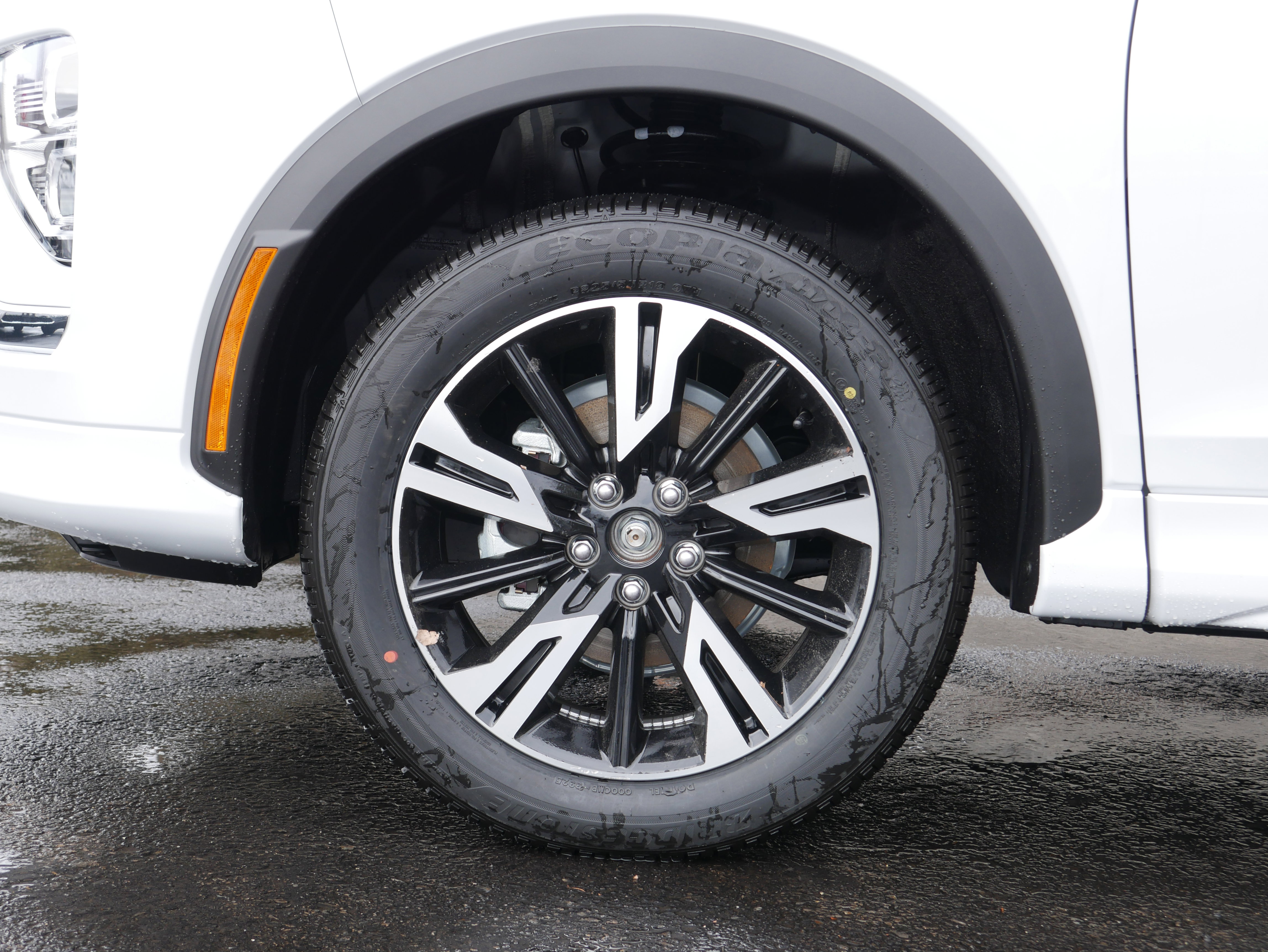 New 2026 Mitsubishi Eclipse Cross SEL image 11