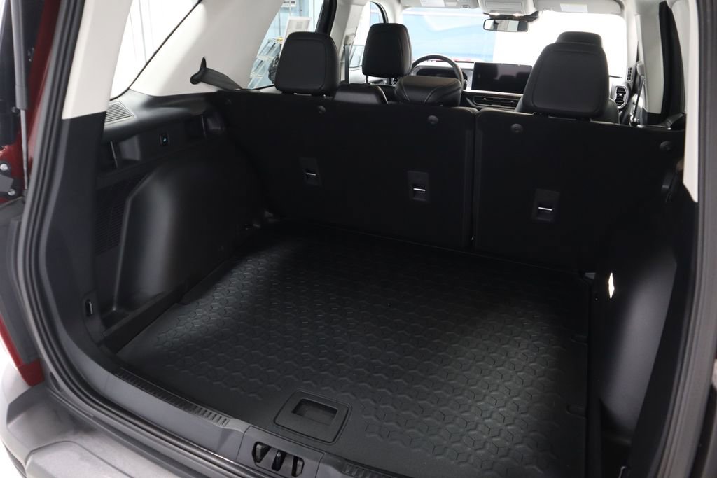 Certified 2025 Ford Bronco Sport Outer Banks w/ Outer Banks Tech Package+ image 17