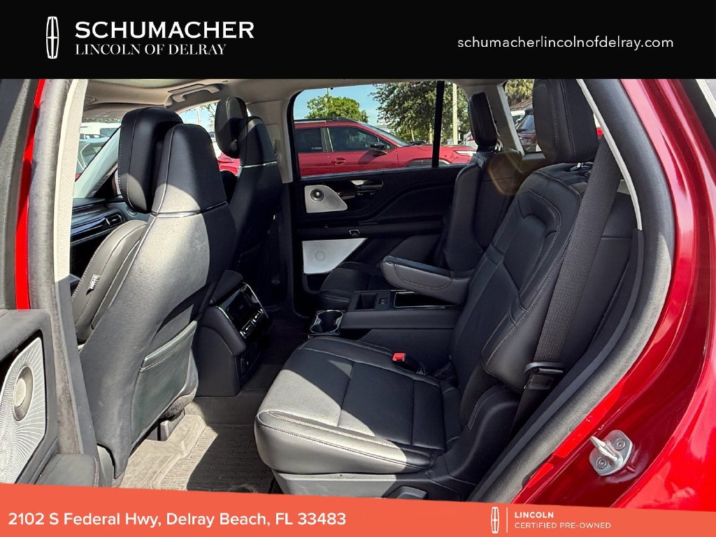 Certified 2025 Lincoln Aviator Reserve w/ Equipment Group 201A AWD/4WD image 13