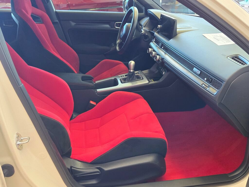 Used 2025 Honda Civic Type R image 8