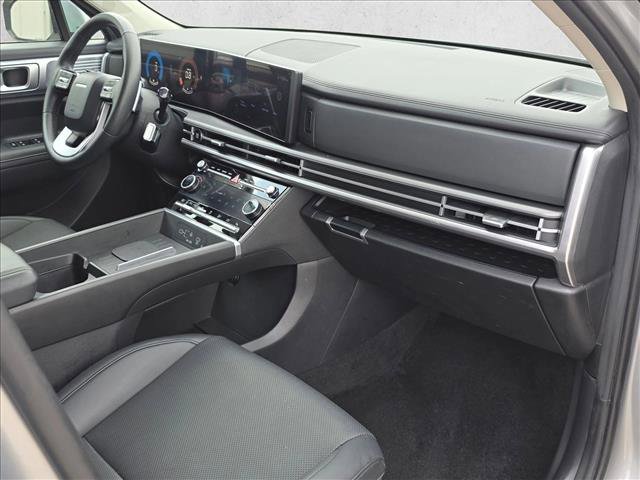 Used 2025 Hyundai Santa Fe SEL image 20