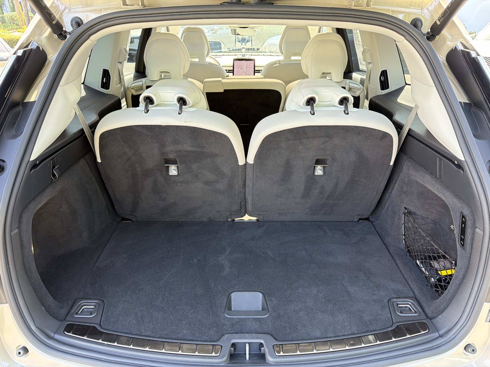 Certified 2025 Volvo EX90 Ultra AWD/4WD image 24