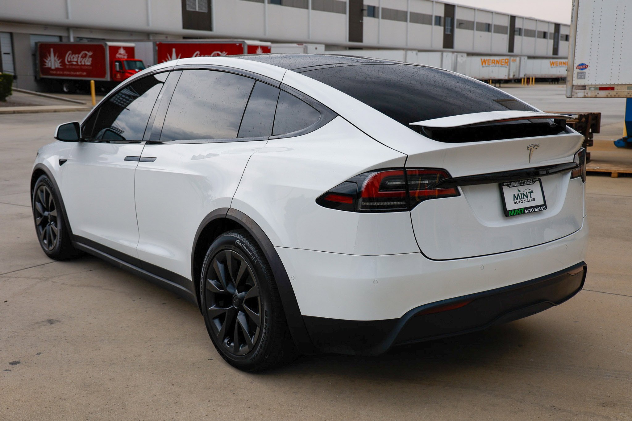 Used 2022 Tesla Model X AWD/4WD image 8