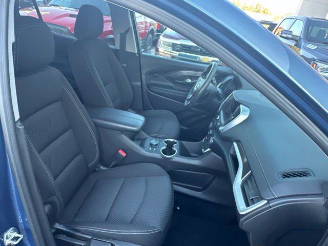 Used 2024 GMC Terrain SLE w/ Driver Convenience Package AWD/4WD image 26