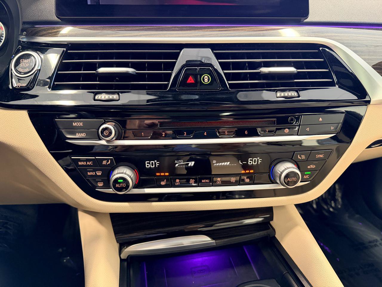 Used 2019 BMW 530i w/ Convenience Package RWD image 49