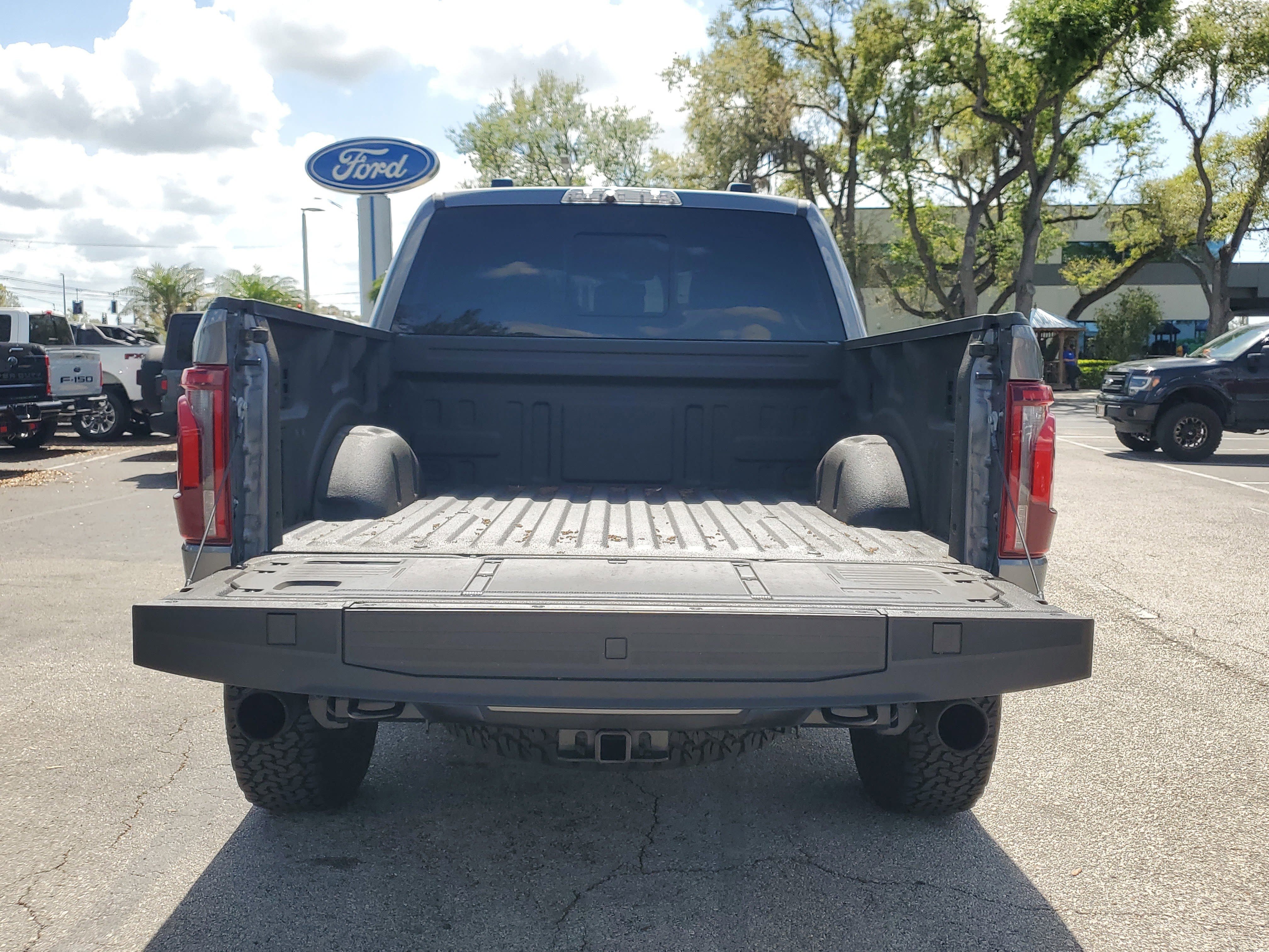 Certified 2024 Ford F150 Raptor AWD/4WD image 9