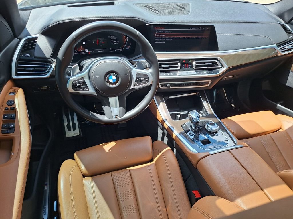 Used 2022 BMW X5 sDrive40i w/ M Sport Package RWD image 9