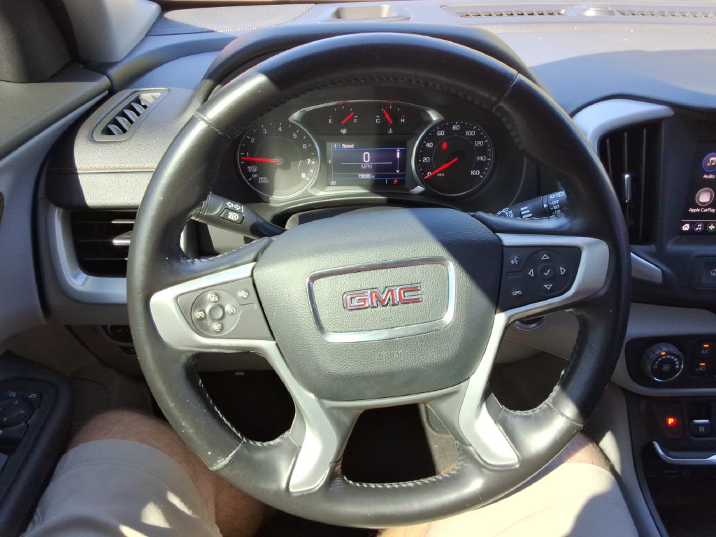 Used 2020 GMC Terrain SLE FWD image 25