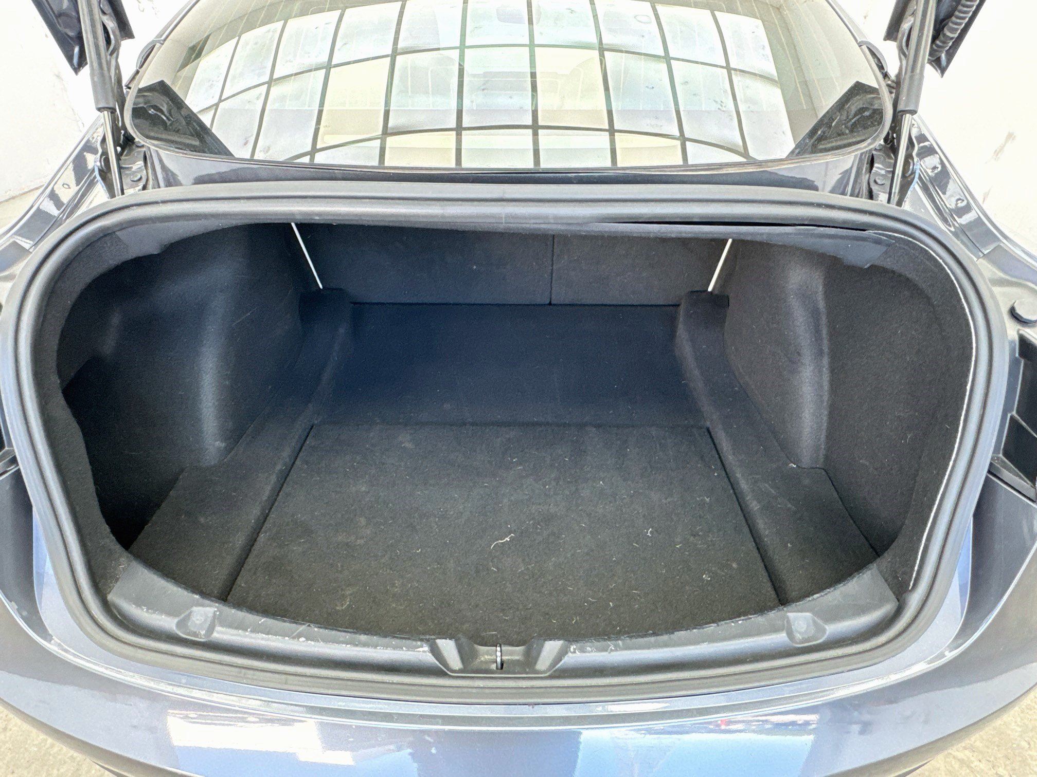 Used 2018 Tesla Model 3 AWD/4WD image 18
