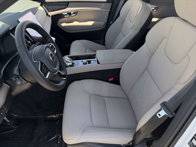New 2026 Volvo XC90 T8 Plus w/ Protection Package AWD/4WD image 20