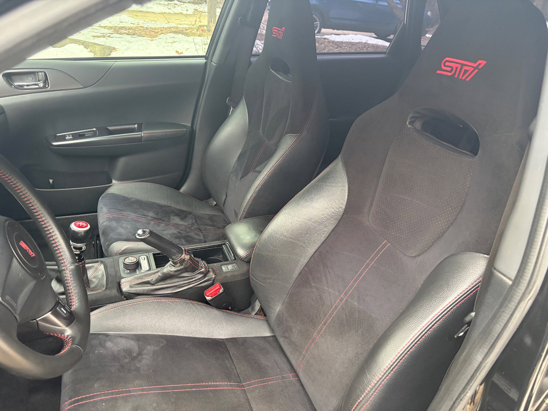 Used 2012 Subaru Impreza WRX STI image 5