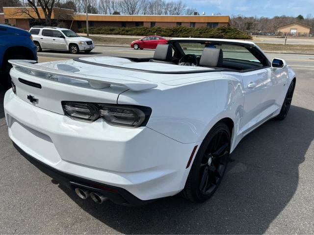 Used 2024 Chevrolet Camaro LT w/ RS Package image 20